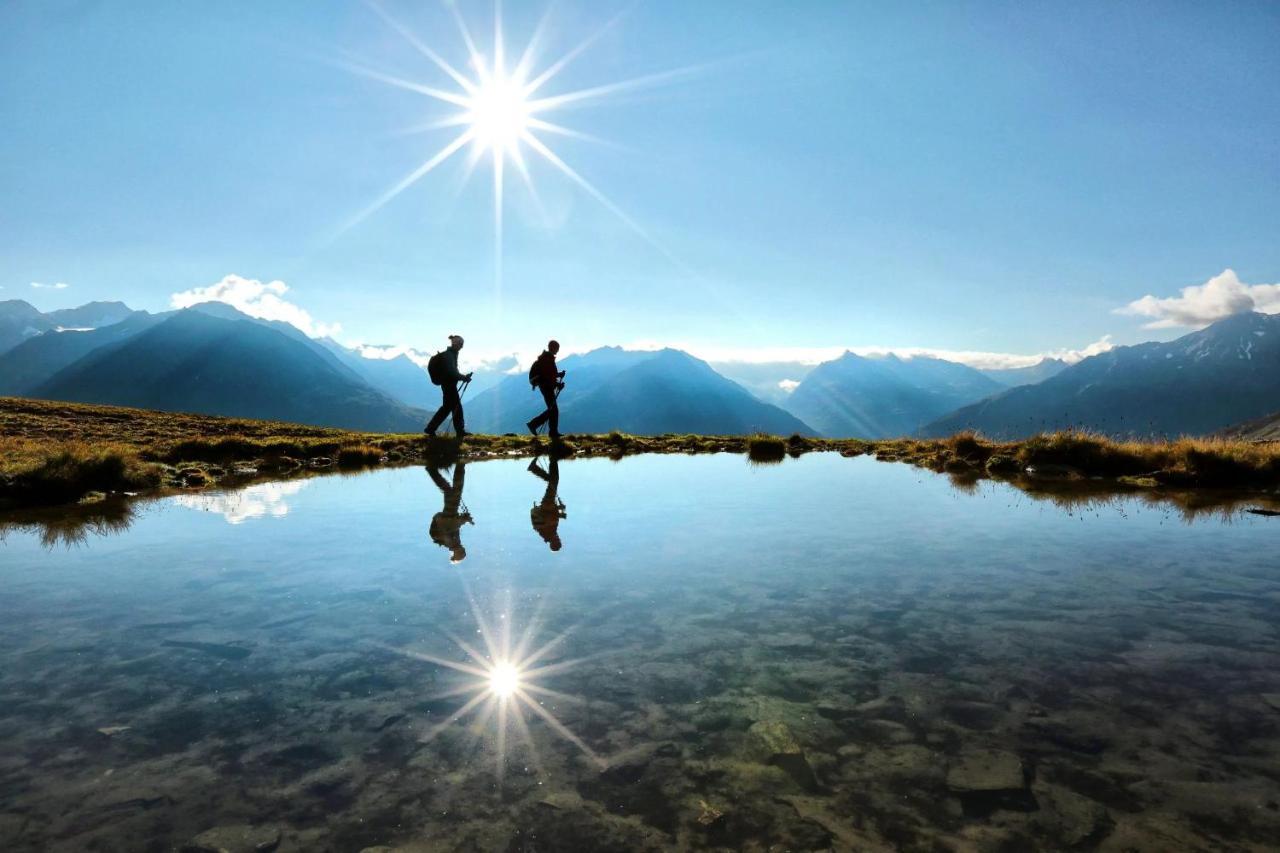 Pension Alpina Roppen Bagian luar foto